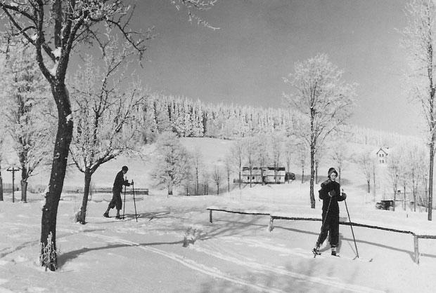Lyžaři v Goldbachu v roce 1934